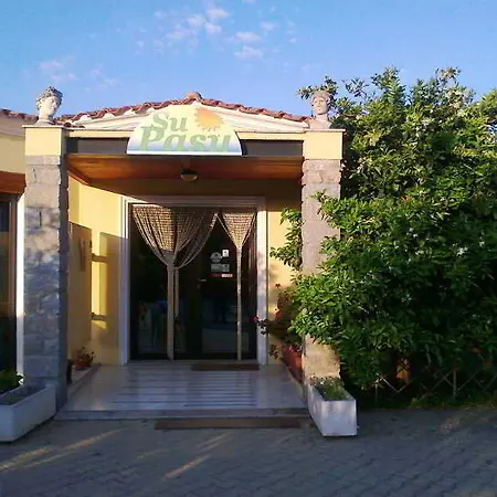 Su Pasu Πανδοχείο 2*